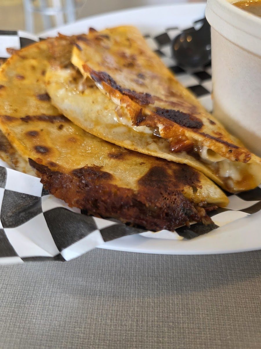 Mulitas and antojitos
